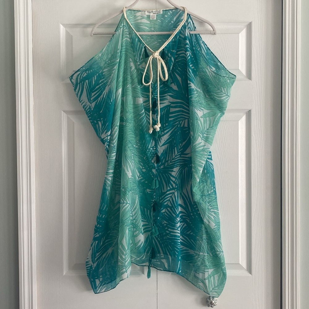 Subtle Luxury Pool to Party Green & White Palm Print Kaftan/Cover Up - One Size